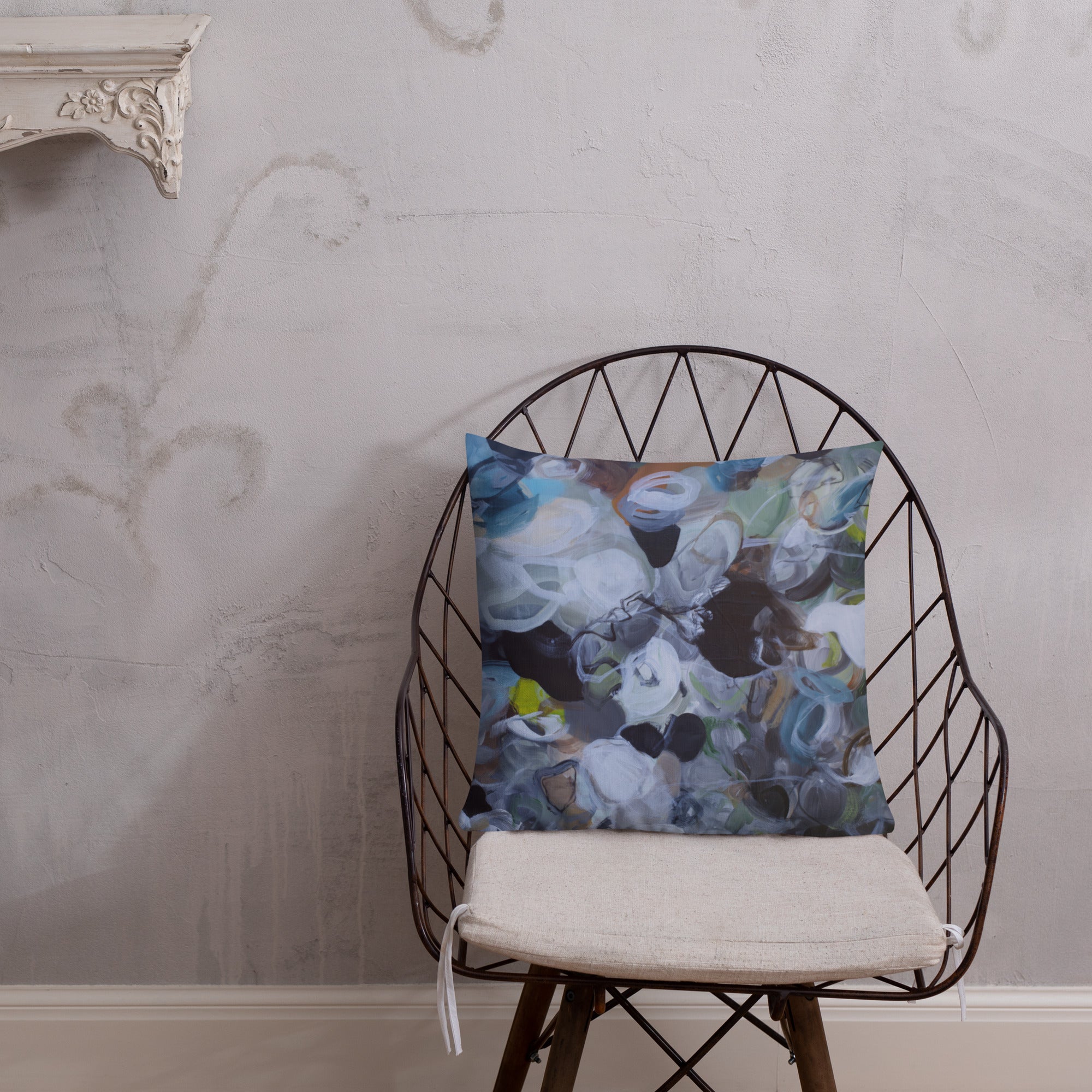 Noir Edit - Reversible Cushion