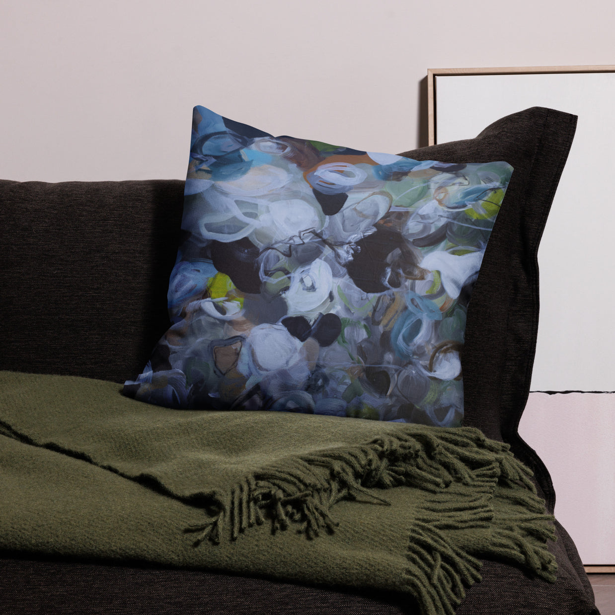 Noir Edit - Reversible Cushion